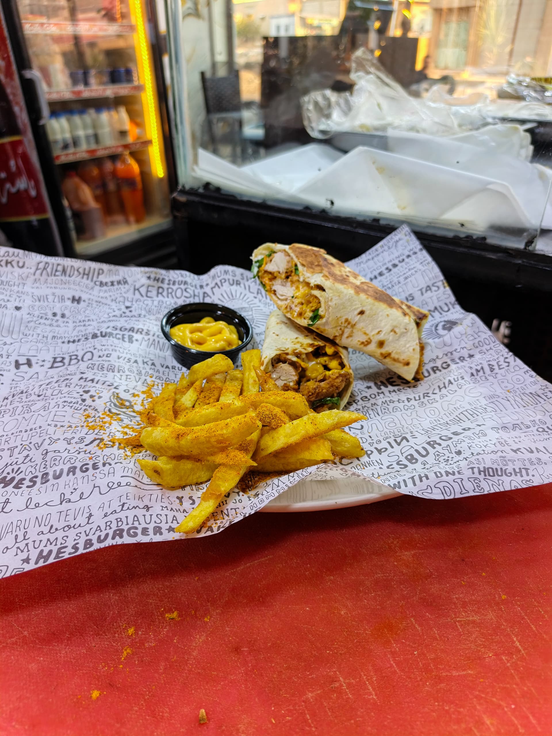كريسبي الباربكيو والجبنة بخبزة تورتيلا